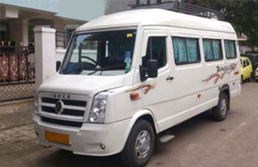 17 Seater Traveller Rental